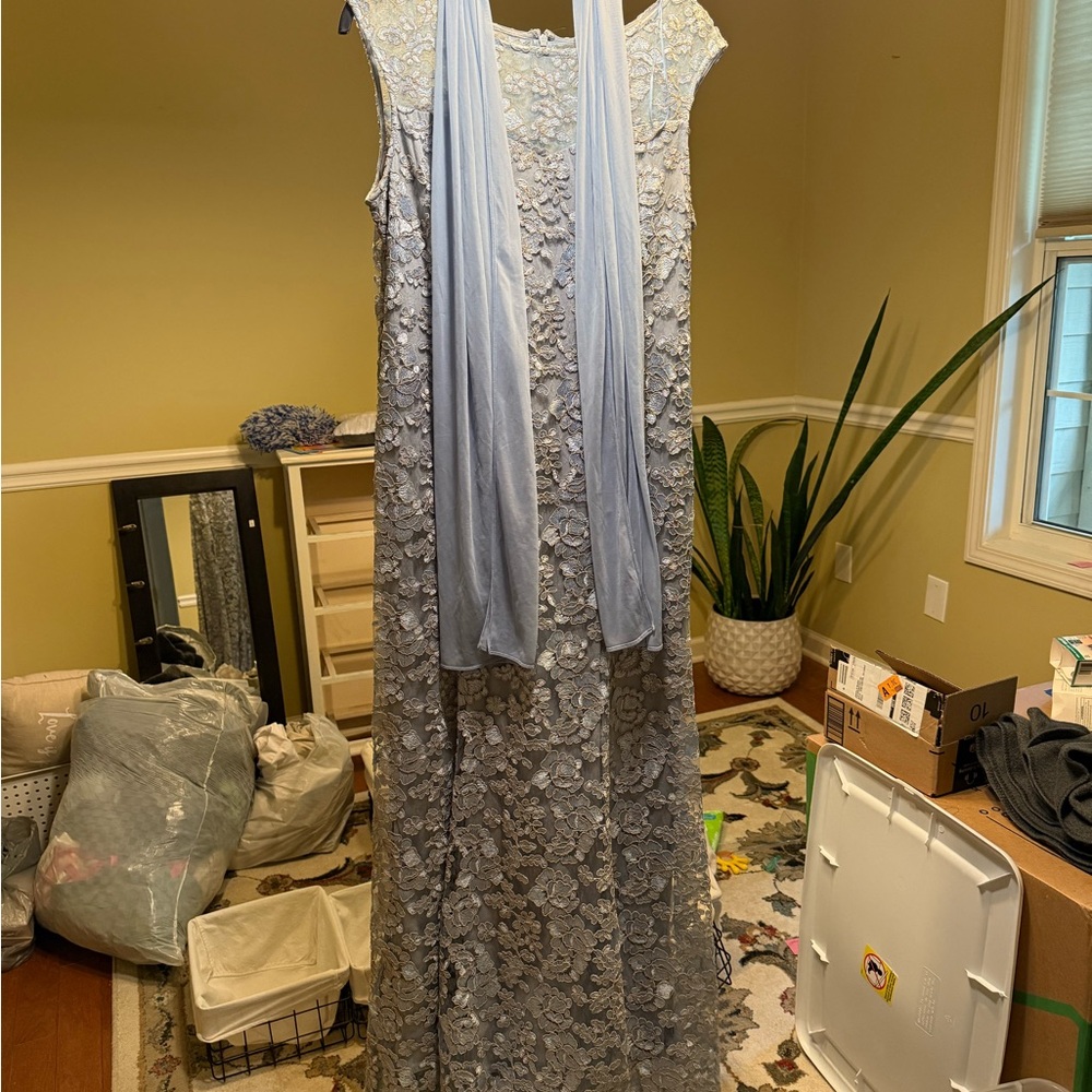 Alex Evenings Size 12 Light Blue Lace Dress